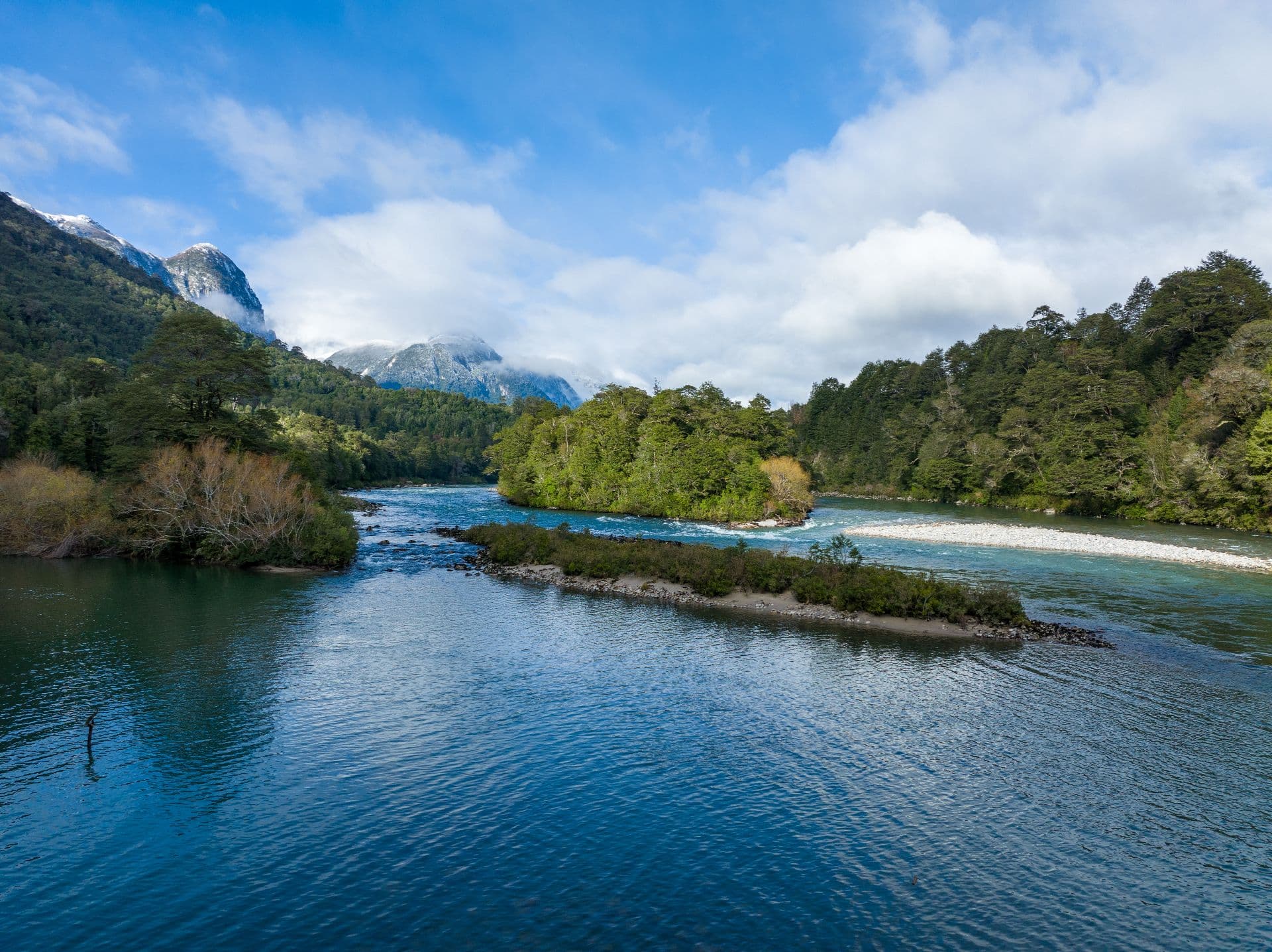 https://api.biosfera-austral.com/wp-content/uploads/2025/06/comprimido-DJI_0234-HDR.jpg